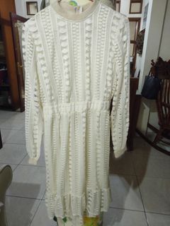 DRESS FULL BRUKAT CREAM MANIS