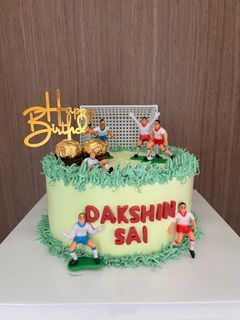 Eggless customised cakes