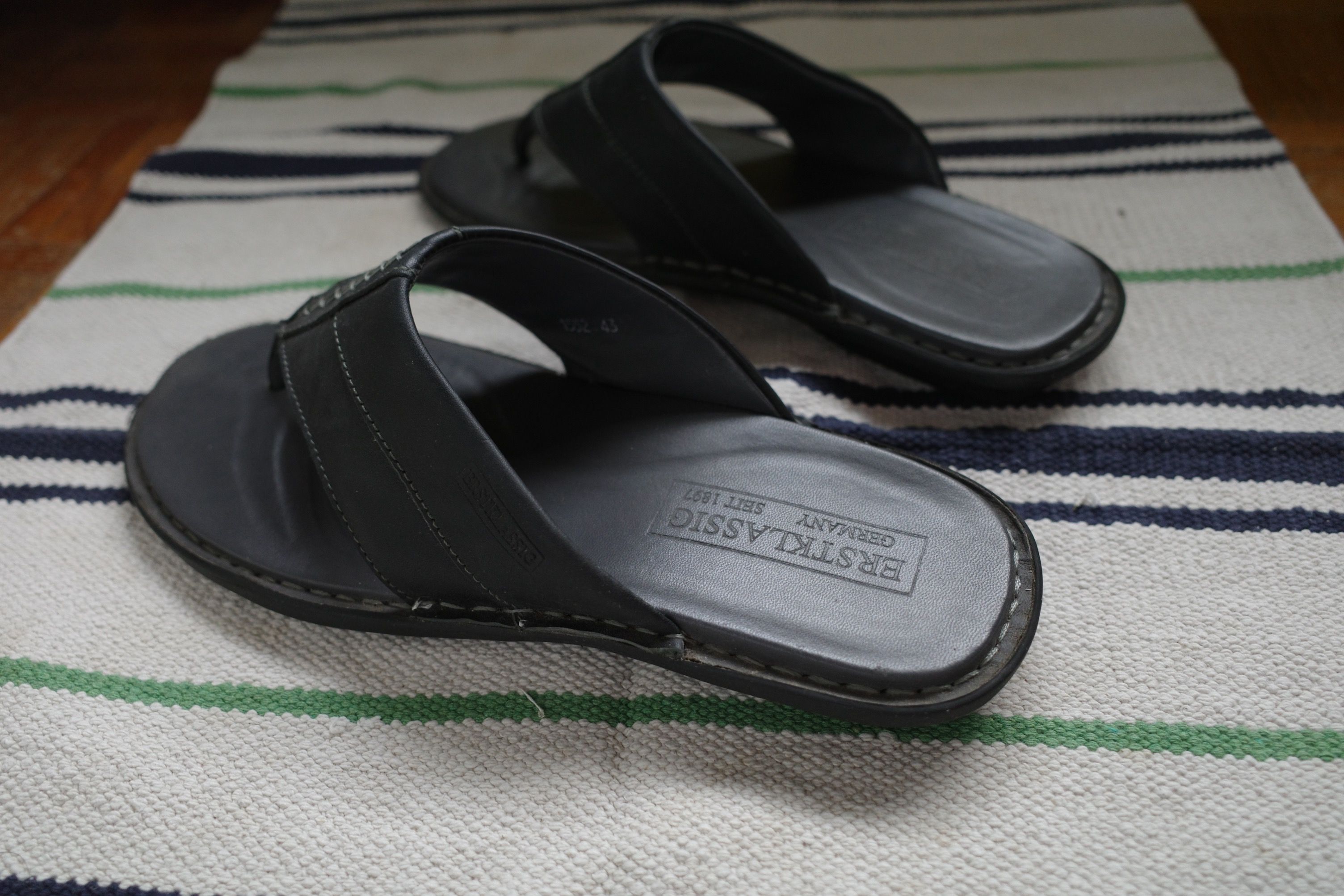 Mens black leather slip on slippers cheap