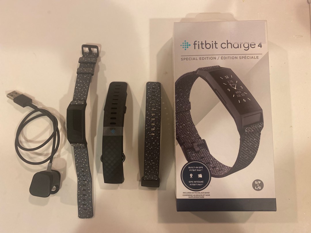 Fitbit Charge 4 SPECIAL EDITION, Mobile Phones & Gadgets, Wearables