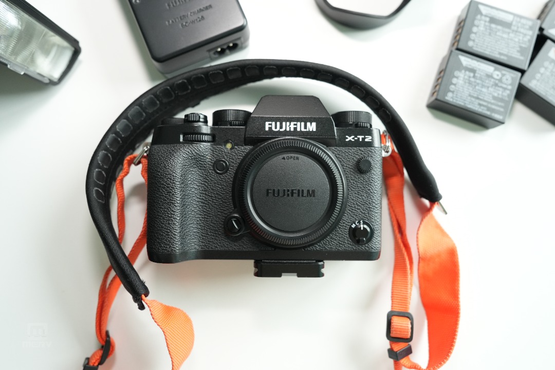 Fujifilm XT2 XT2 MIrrorless 4K Camera 3300 estimated shutter count