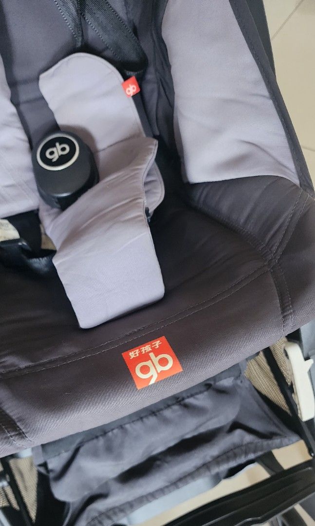 Gb pockit best sale plus bassinet