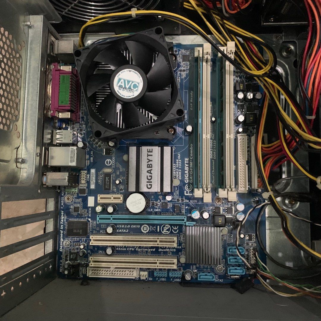 G41m store combo gigabyte