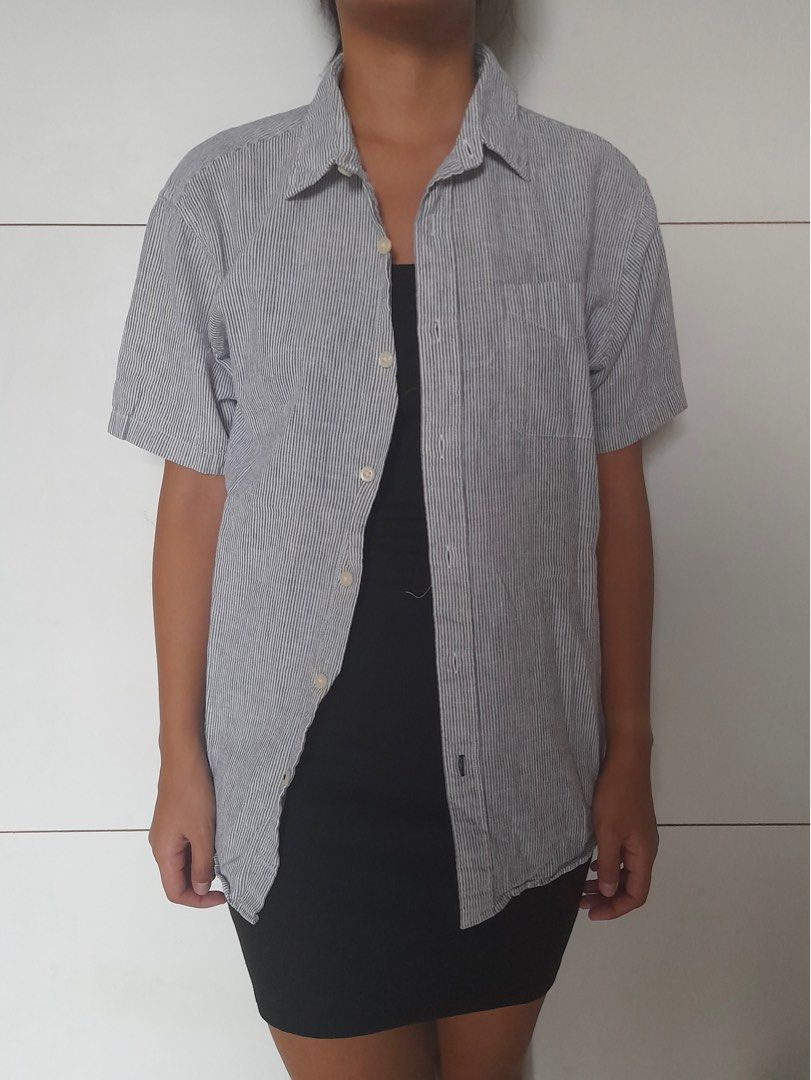giordano linen button up blouse shirt (Category: Blouses) located in Pasig City. Submitted by a9erz__ (Listing ID 1234394050, Image 1). Description: .