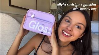 [SOLD OUT] Glossier X Olivia Rodrigo collab ~ mini beauty bag