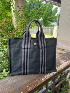 Hermès Fourre Tout Her Line PM, Luxury, Bags & Wallets on Carousell