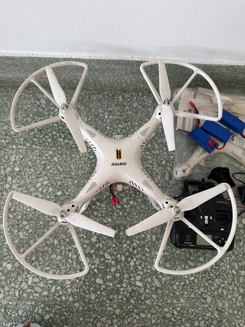 Huanqi Drone 899B