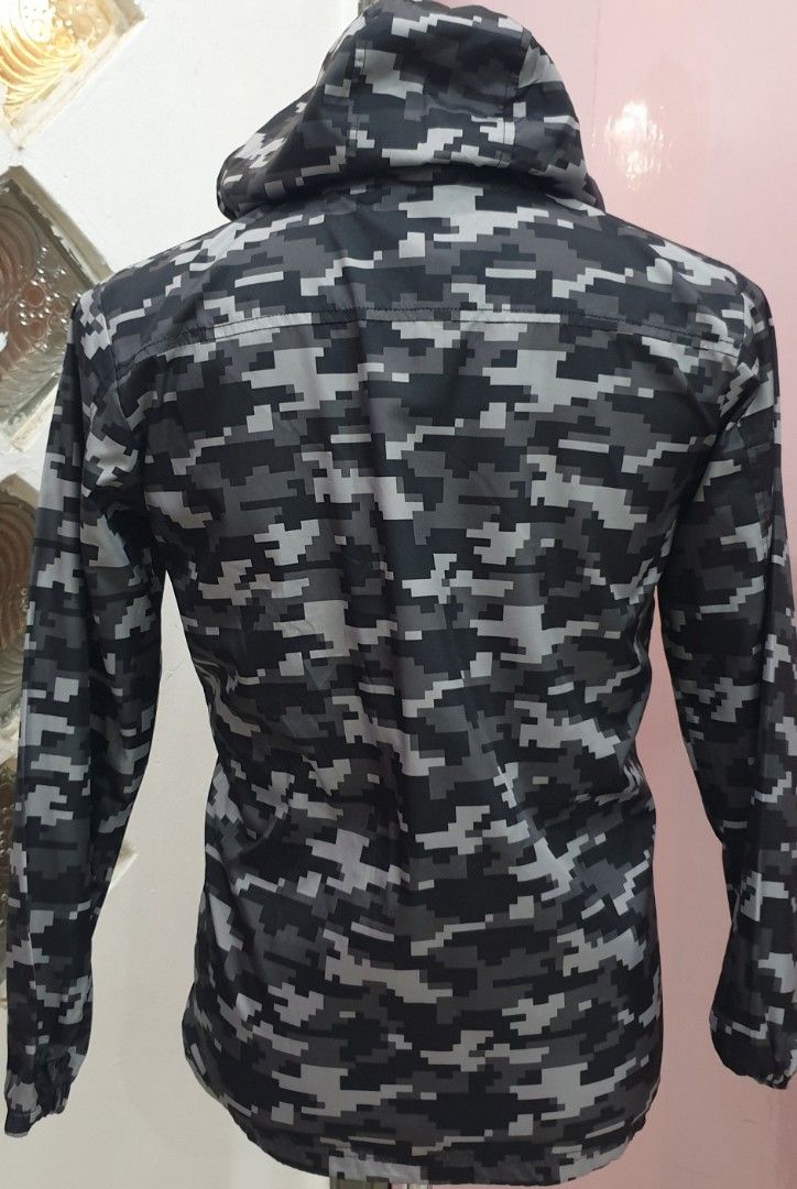 Jaket hotsell hoodie outdoor