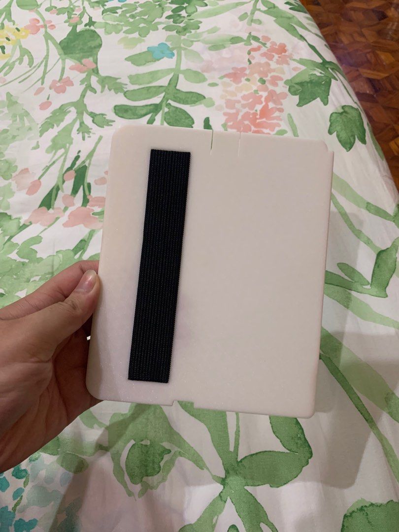 14 Best Eco Friendly Phone Cases - Compostable & Biodegradable - TRVST