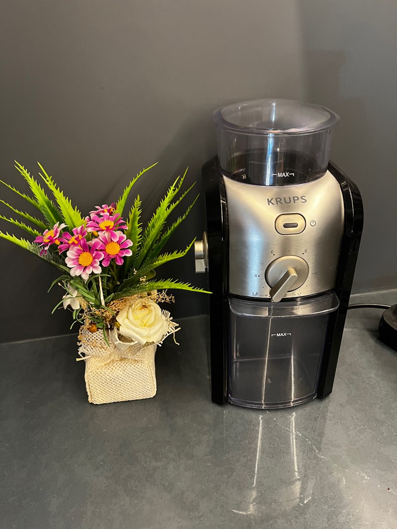 Krups burr coffee grinder, TV & Home Appliances, Kitchen Appliances