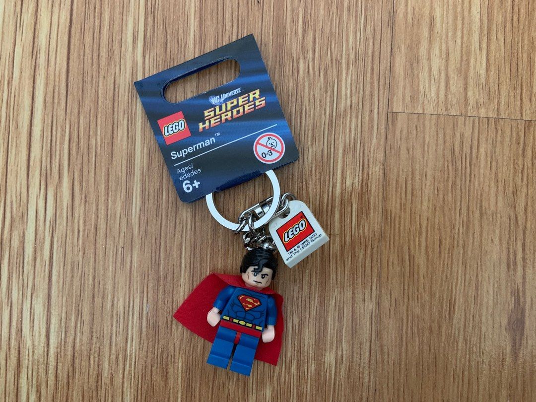 Lego superman hotsell keychain