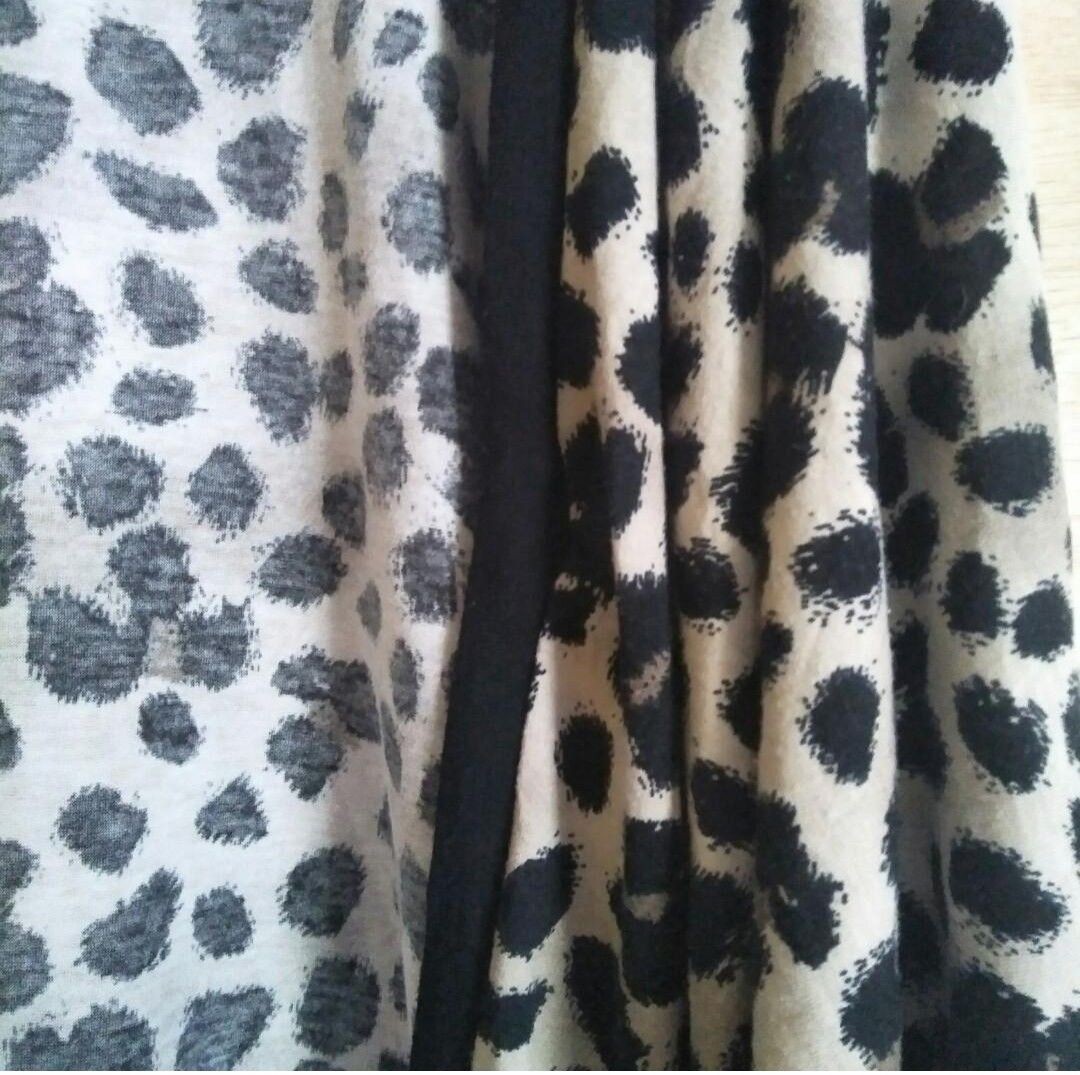 Leopard Cardigan, Fesyen Wanita, Pakaian Wanita, Baju Luaran di Carousell