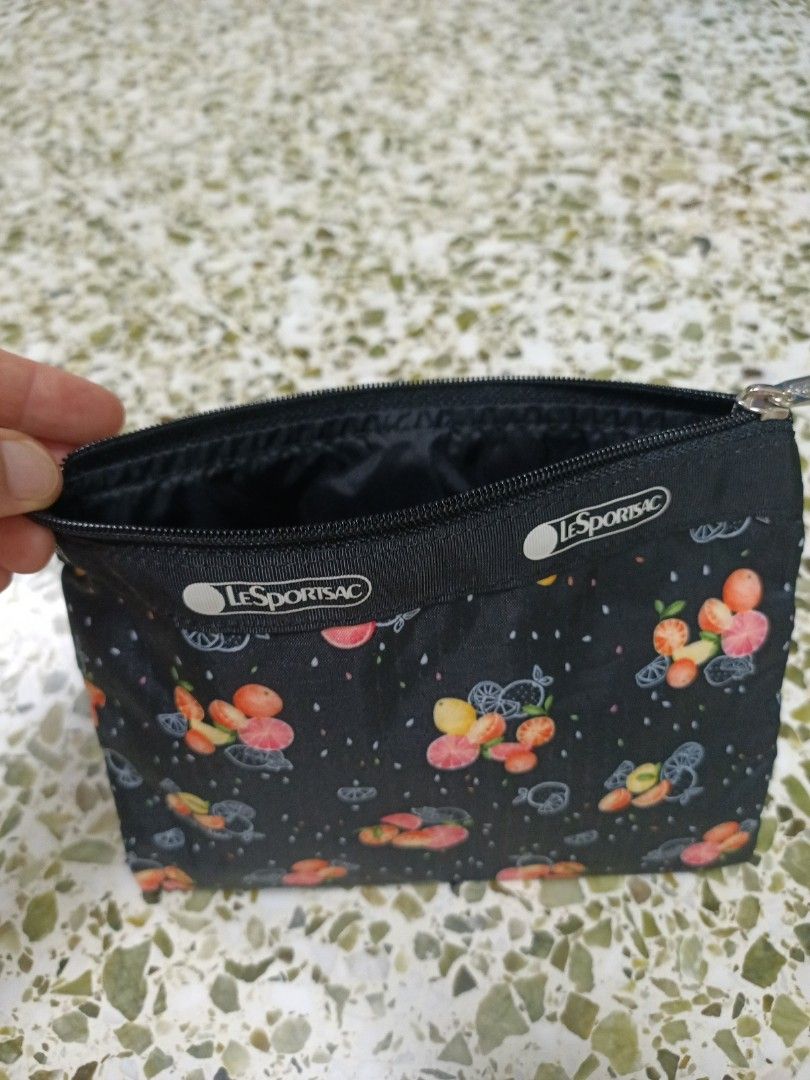 Lesportsac, Women's Fashion, Bags & Wallets, Purses & Pouches on Carousell