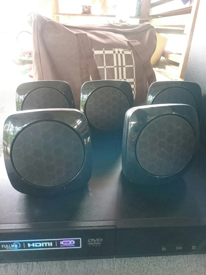 LG Home Theater system, Audio, Soundbars, Speakers & Amplifiers on