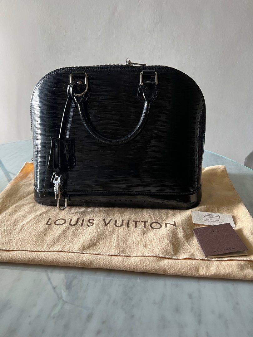 Authentic Louis Vuitton Alma Epi PM Black With Dust Bag