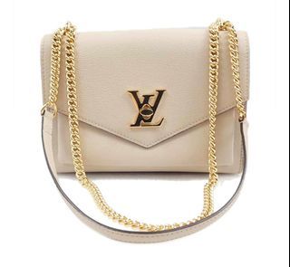 Otra Vez Couture Consignment Louis Vuitton