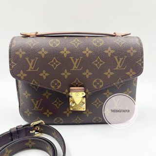 Louis Vuitton Pochette Métis with Lv logo scarf, Luxury, Bags & Wallets on  Carousell