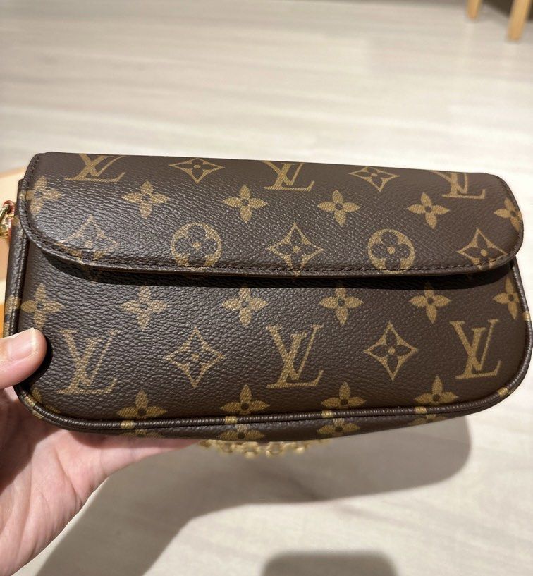 BNIB Louis Vuitton Lily WOC, Luxury, Bags & Wallets on Carousell