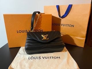 Louis Vuitton New Wave Flap, White with Gold Hardware, Preowned in Dustbag  WA001