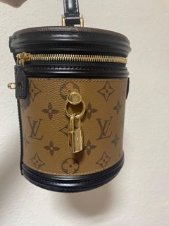 LOUIS VUITTON CANNES BAG  What Fits + Try On 