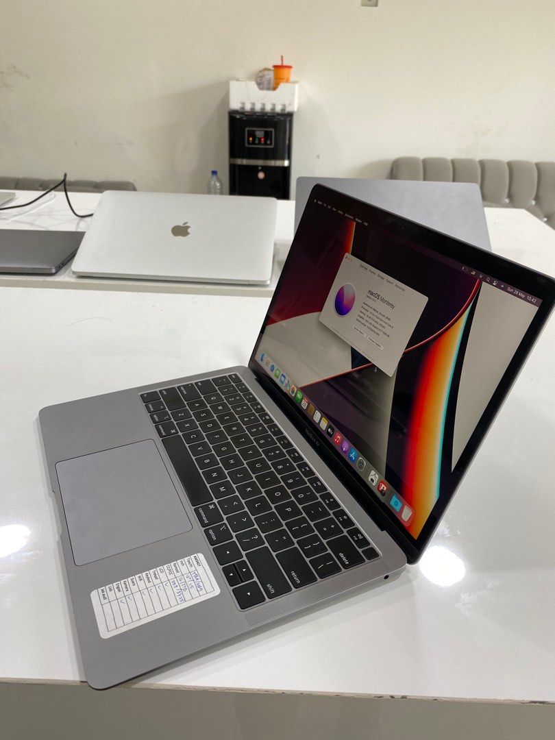 MacBook air retina 13インチ 2019 SSD1TB