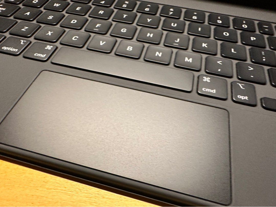 Magic Keyboard for iPad Pro 11inch (4th generation) and iPad Air (5th