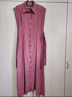 (Category: ) located in . Submitted by cxttcloset (Listing ID 1234313217, Image 1). Description: .