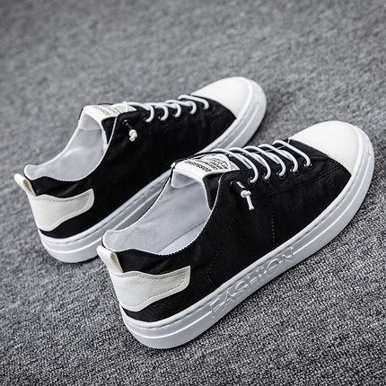 Men Fashion Breathable Slip on Canvas Casual Shoes Men s Fashion