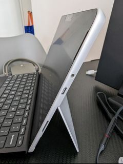 MICROSOFT SURFACE GO2 LTE
