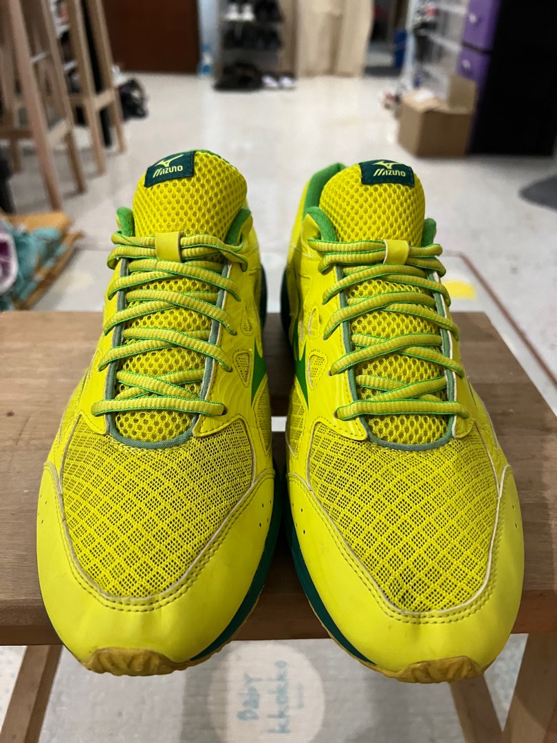 Mizuno Prima Vivo