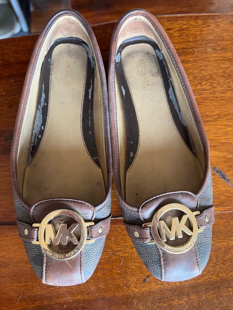 Mk doll shoes, Women's Fashion, Footwear, Flats & Sandals on Carousell