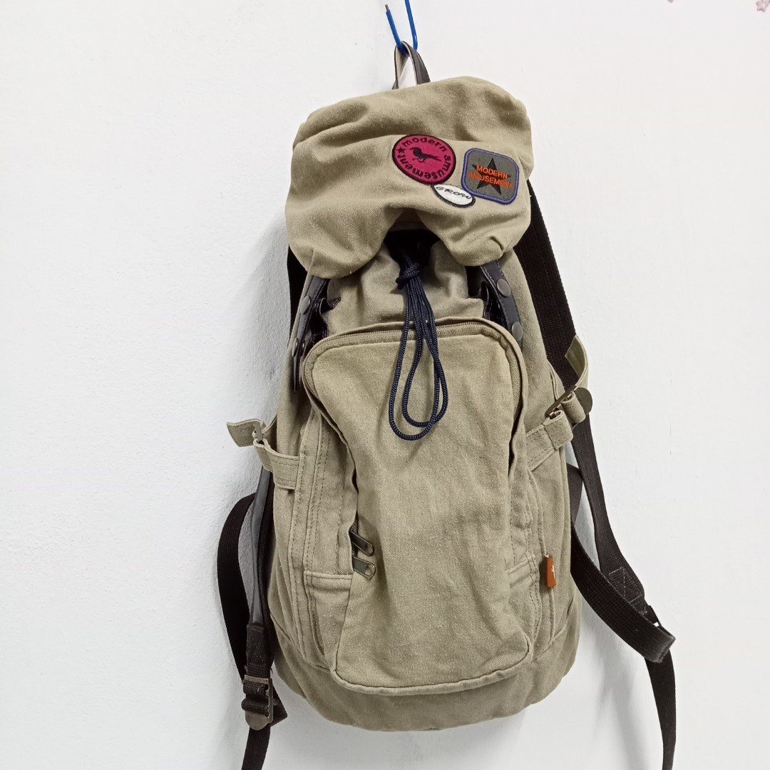 Modern Amusement backpack, Women's Fashion, Bags & Wallets, Backpacks ...