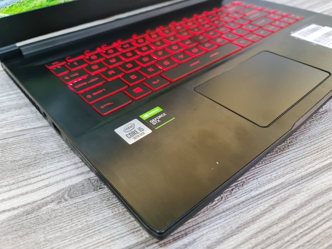 MSI LAPTOP MS-16R4 i5 (10th gen)/4gb ram/500gb SSD/2.4 ghz Windows 11 ...