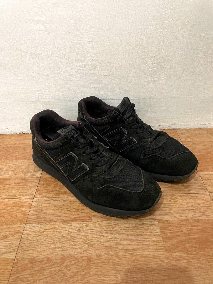 New balance all black 996 top