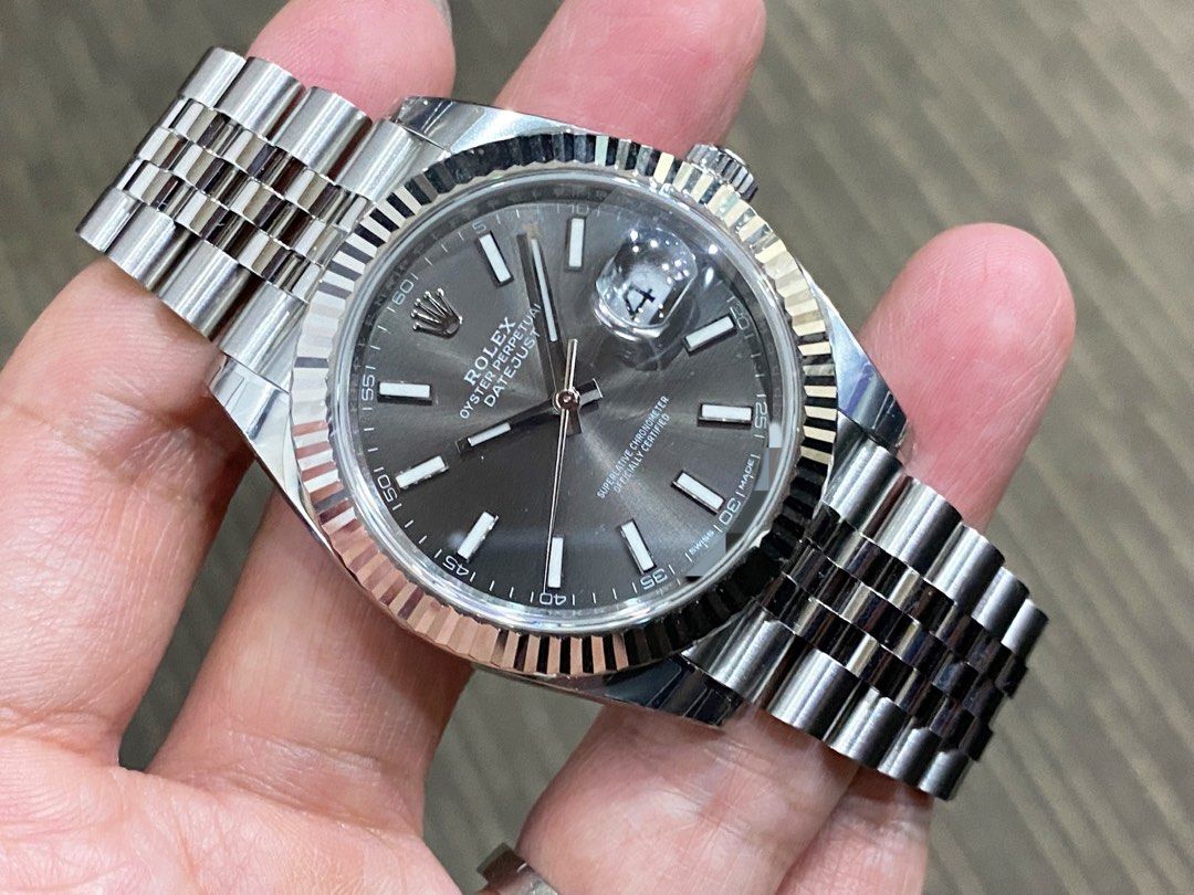 New Old Stock NOS Oct 18 Local Rolex Datejust 41 DJ41 Rhodium Grey 126334