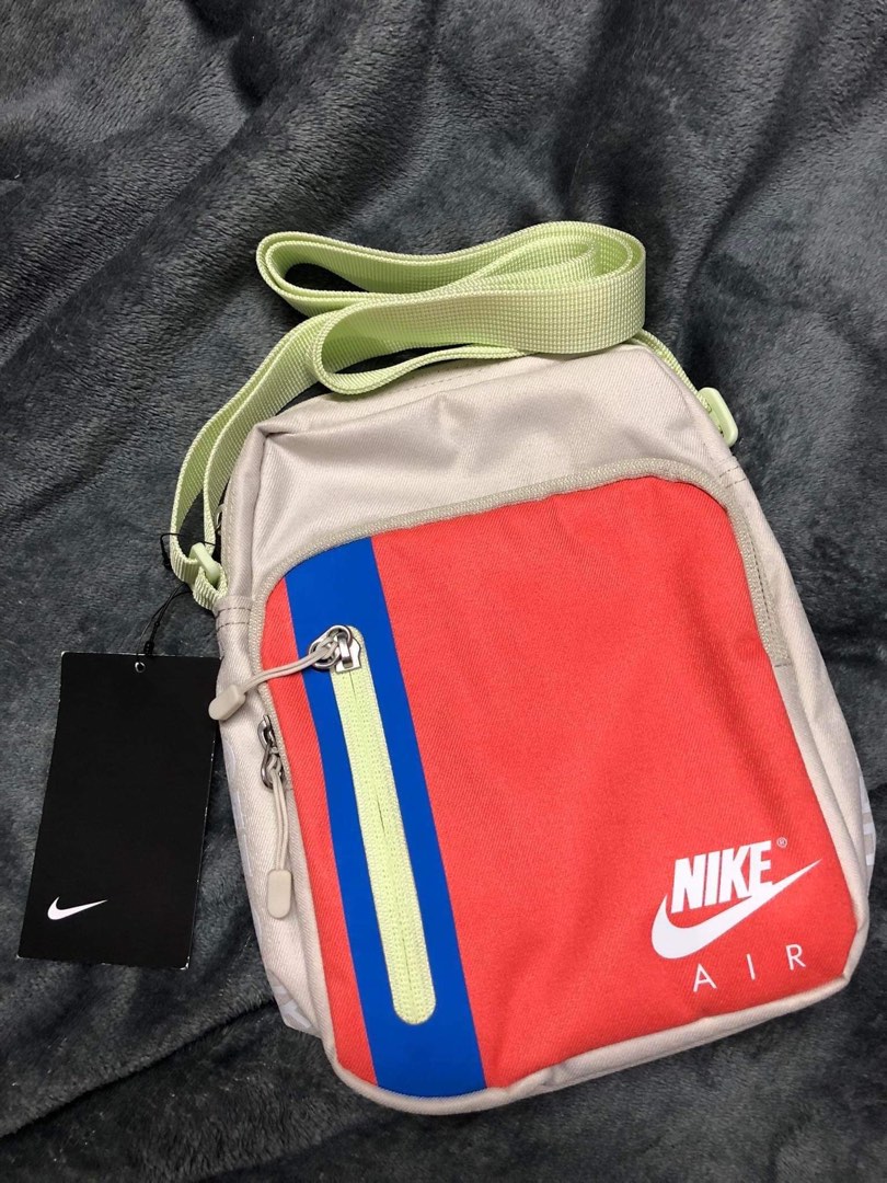 heritage sling bag nike