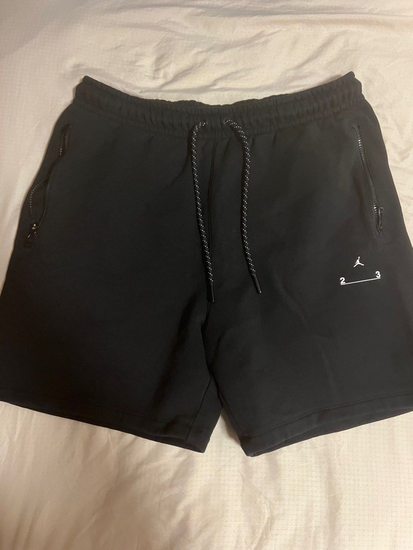 Jordan shorts best sale with zipper pockets