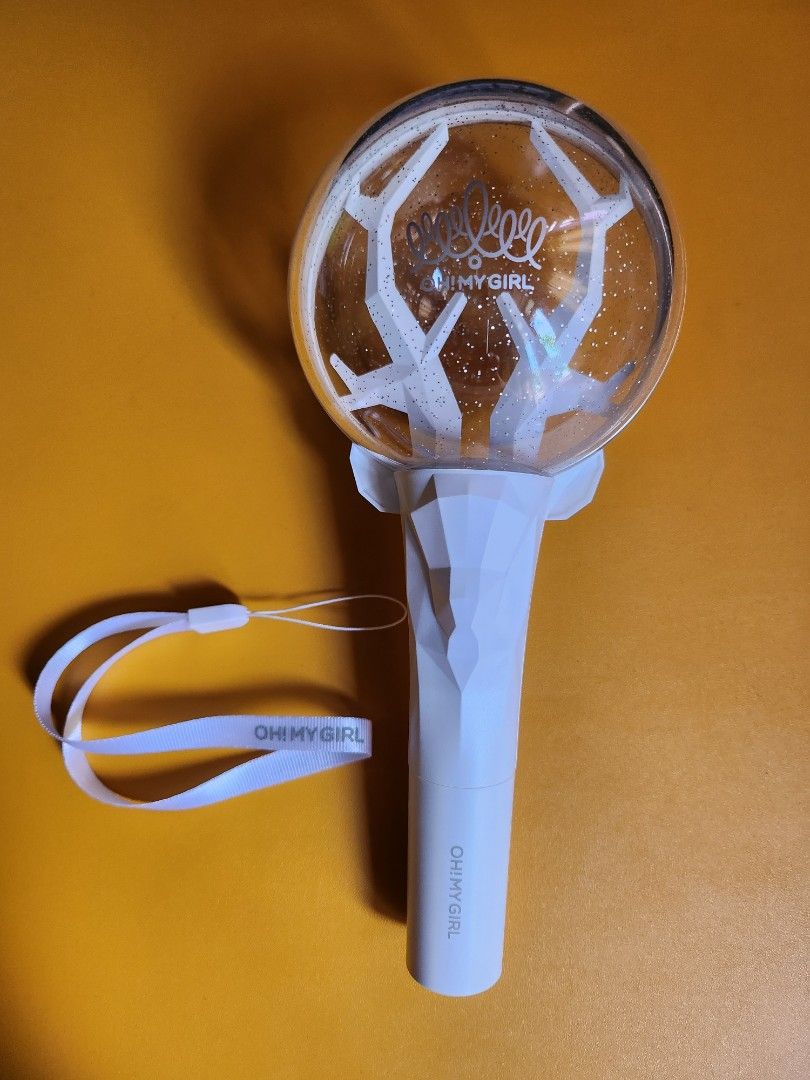 OHMYGIRL lightstick v1