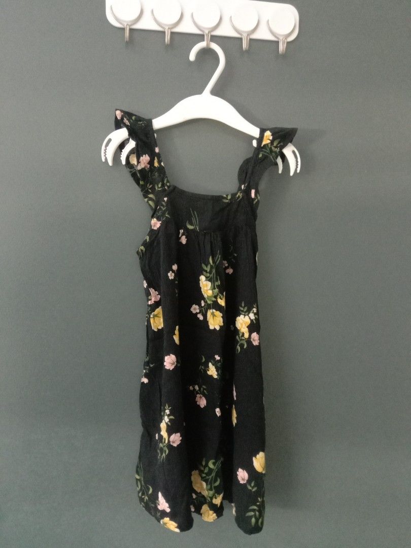 Old Navy Kids Dress, Babies & Kids, Babies & Kids Fashion on Carousell