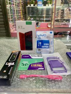 ORIG BRANDNEW SEALED .. MALL PULL OUT PHONES WITH BUNDLE SET PROMO 📌💥