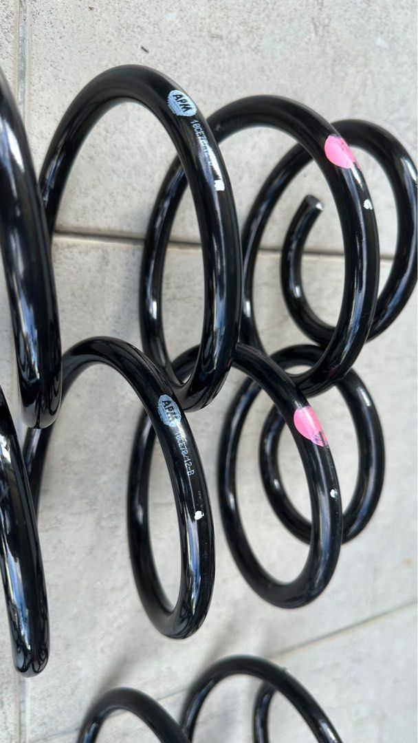 Original Spring Vios Depan Belakang, Auto Accessories on Carousell