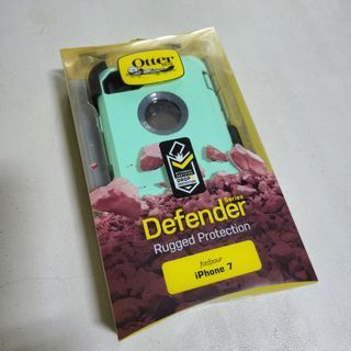 Otterbox Defender case for iPhone 7/8/SE2/SE3