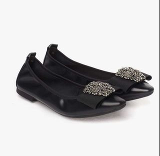 (Category: ) located in . Submitted by clothesdonki (Listing ID 1234381418, Image 1). Description: .