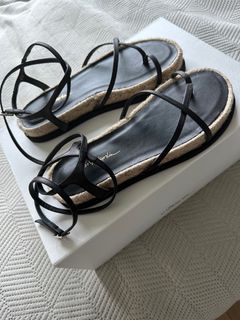 （分類：）位於 。 由 annas356 提交（商品編號 1234282603，圖片 1）。簡介： 。