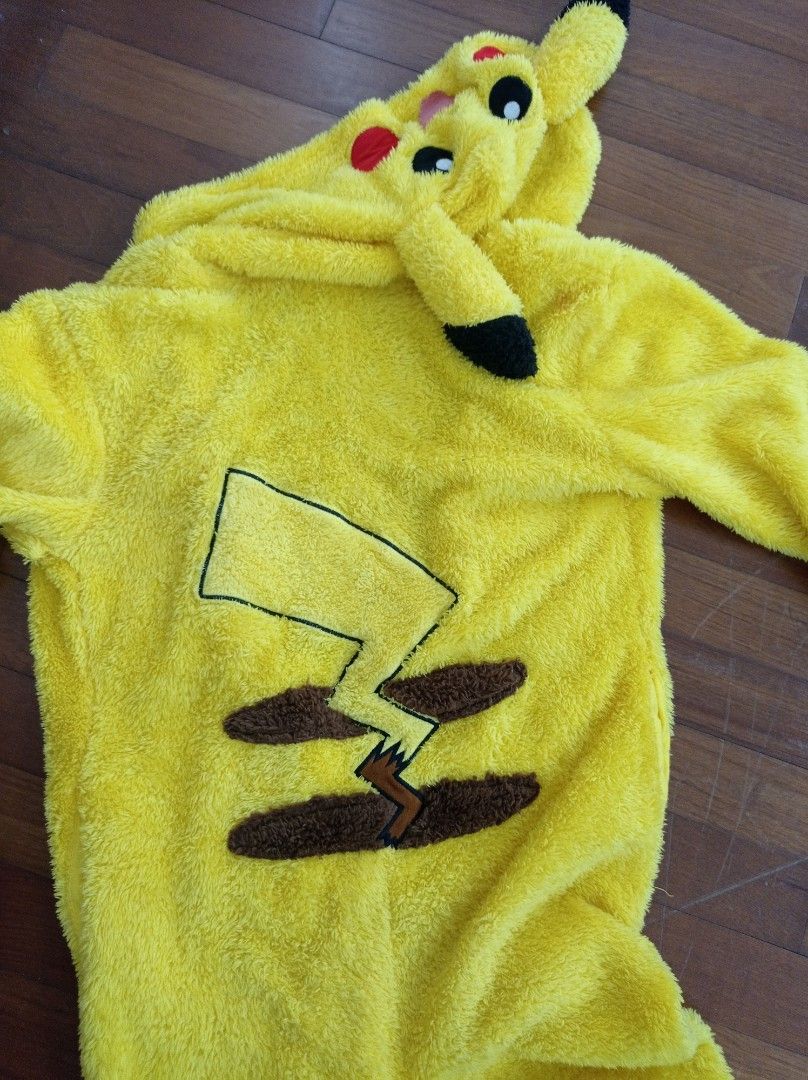 Pikachu Onesie 10/12 yrs old Costume , Hobbies &amp; Toys, Toys &amp; Games on ...
