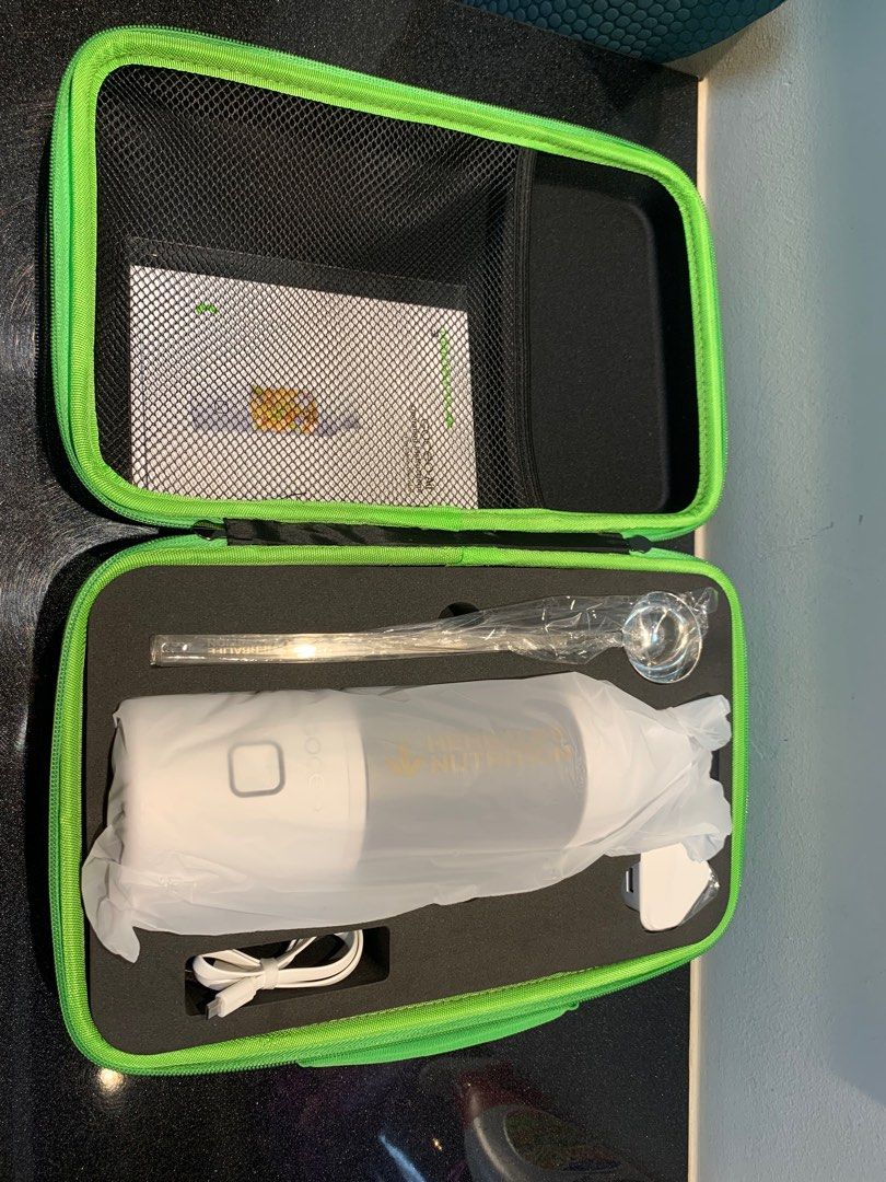 Portable Blender With Case & Accessories, TV & Home Appliances