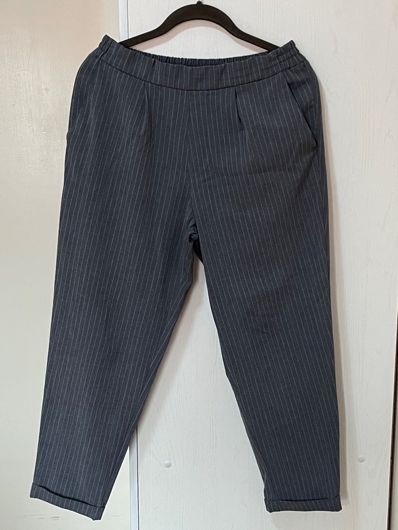 PULL&BEAR PANTS, Women's Fashion, Bottoms, Other Bottoms on Carousell