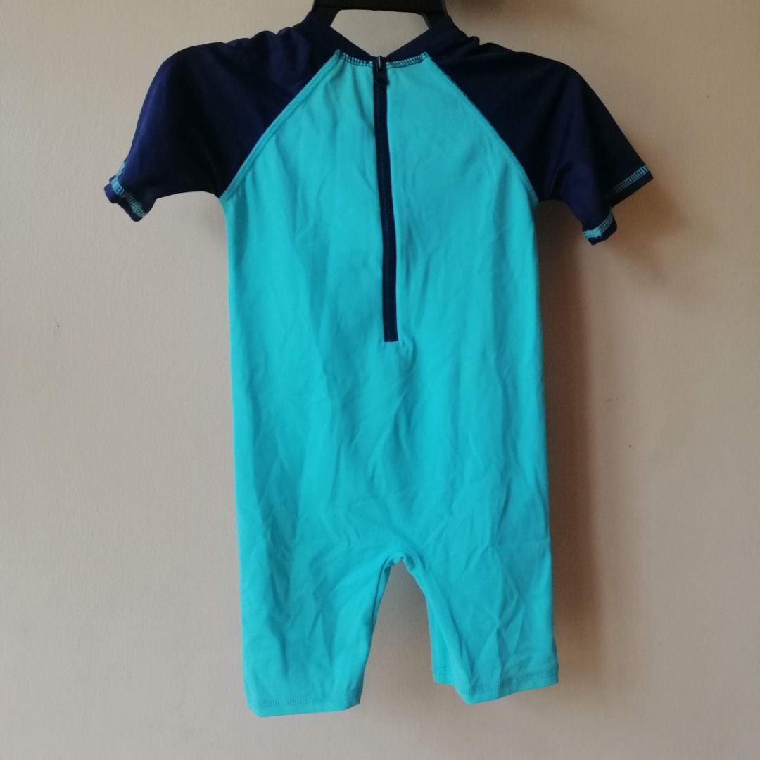 Rashguard Swimwear For Kids For 2 to 3 Years Old Preloved Boy, Babies