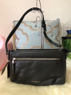 (Category: ) located in . Submitted by royalcastleshops (Listing ID 1234266280, Image 1). Description: .