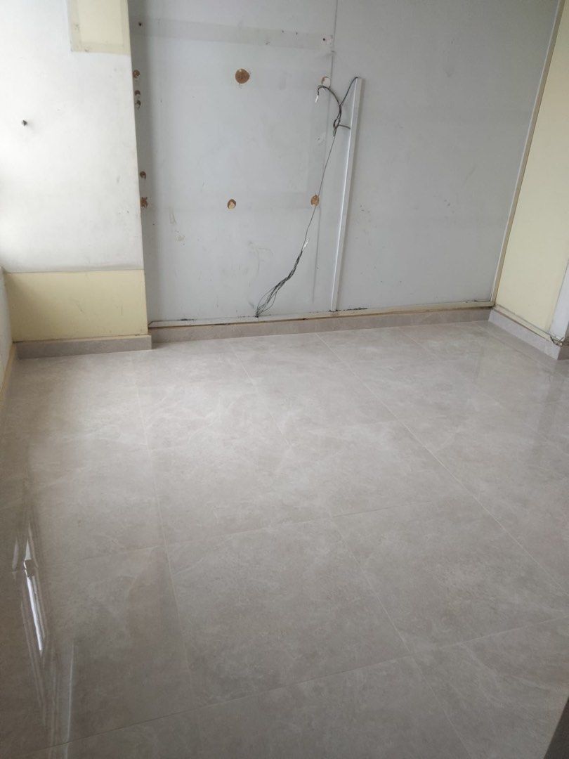 Screeding, Tiling , toilet overlay, tiles hack , retile, cement screed, tiles repair, tiles pop